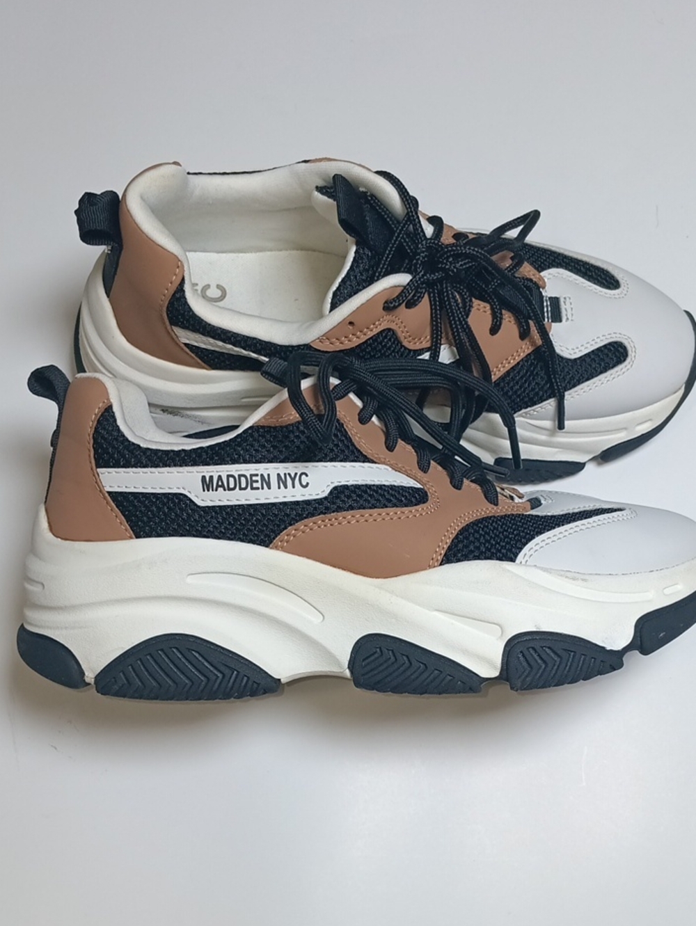White Lace-Up Chunky Sneakers with Black Mesh Accents